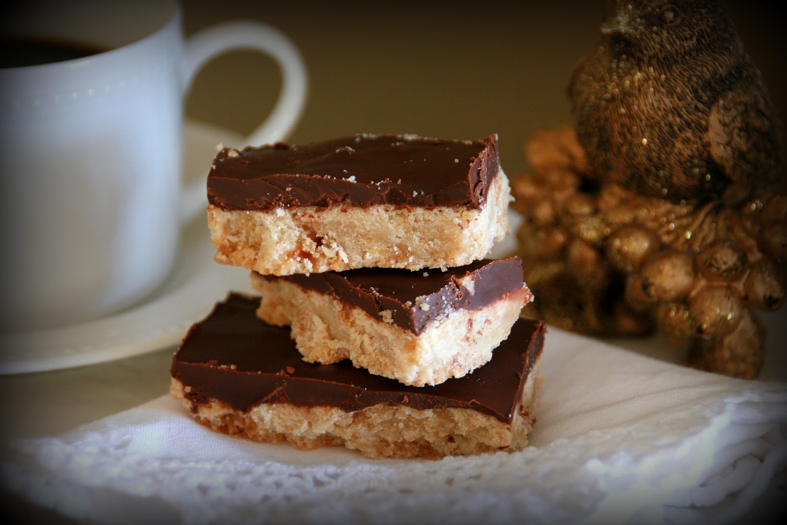 Cooking with Chopin, Living with Elmo English Toffee Bars
