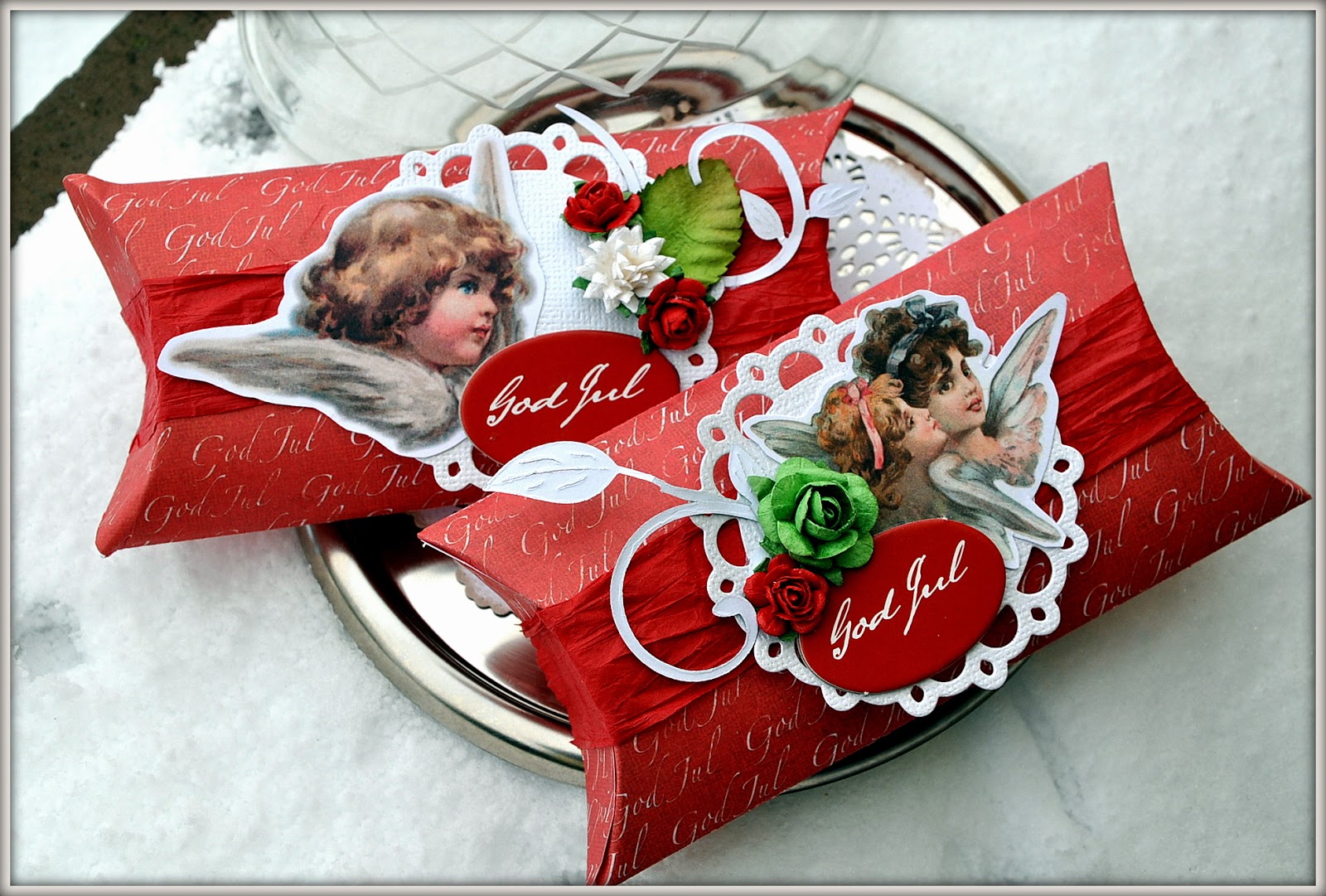 Paper and Glue Heaven Cute pillowboxes for "Papirdesign"