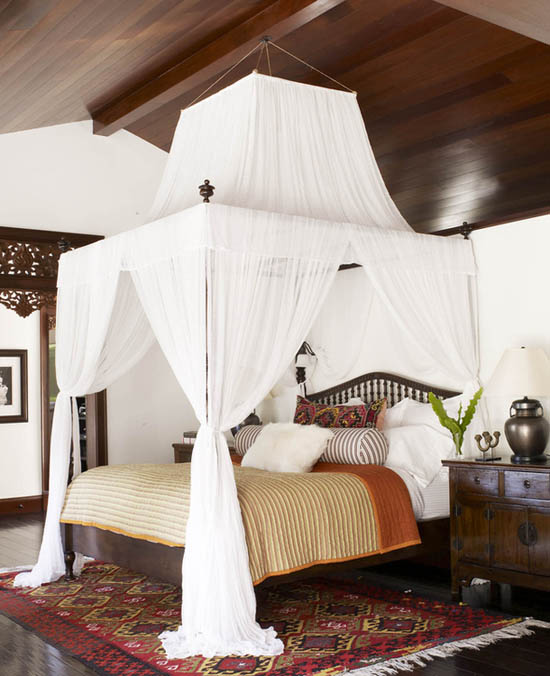Impressive ceiling high bed drapes #bedroom