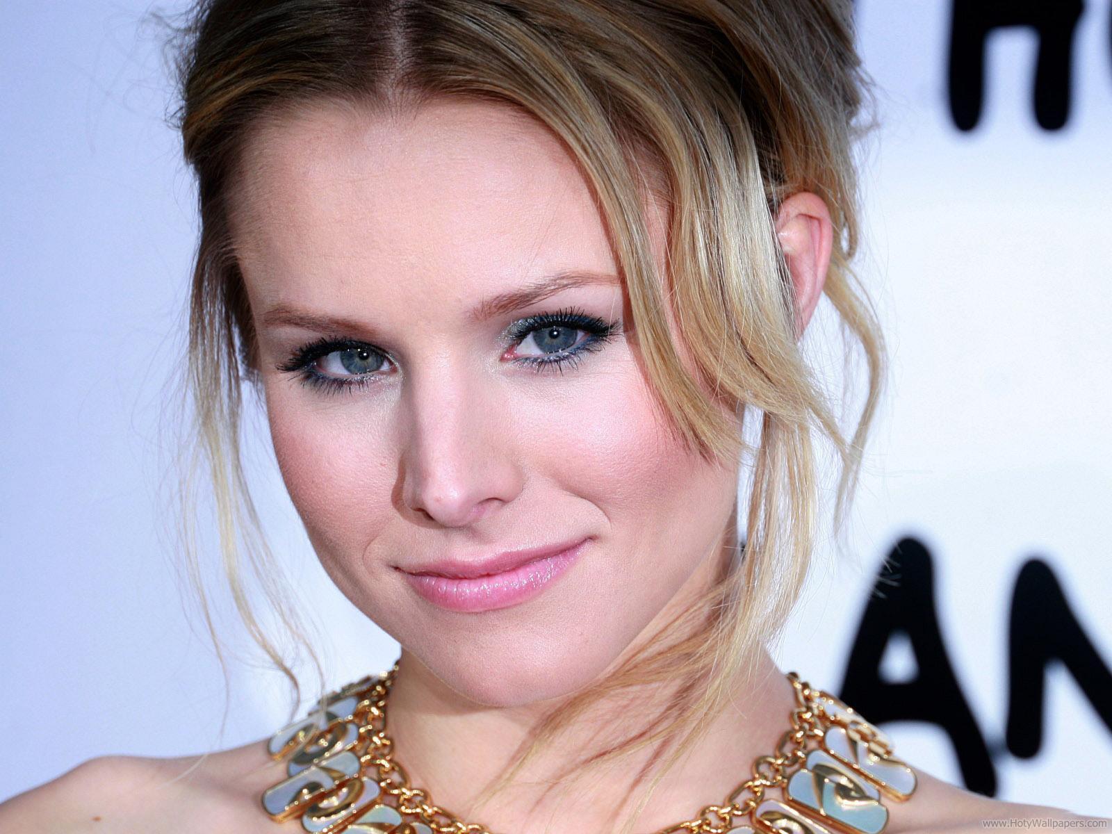 http://3.bp.blogspot.com/-dAQOALIa87Y/TrU9HA_fC2I/AAAAAAAAPOs/OcVaKbHNzbM/s1600/kristen_bell_beautiful_wallpaper-1600x1200.jpg