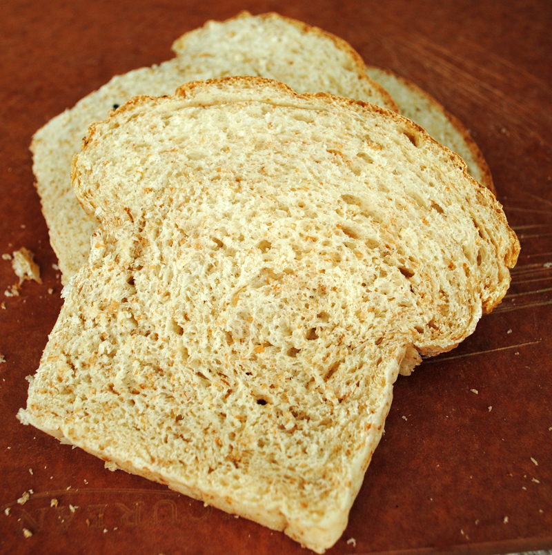 Leanne bakes Easy Whole Wheat Bread