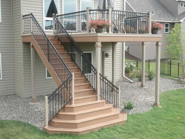 Deck Stairs Design picture