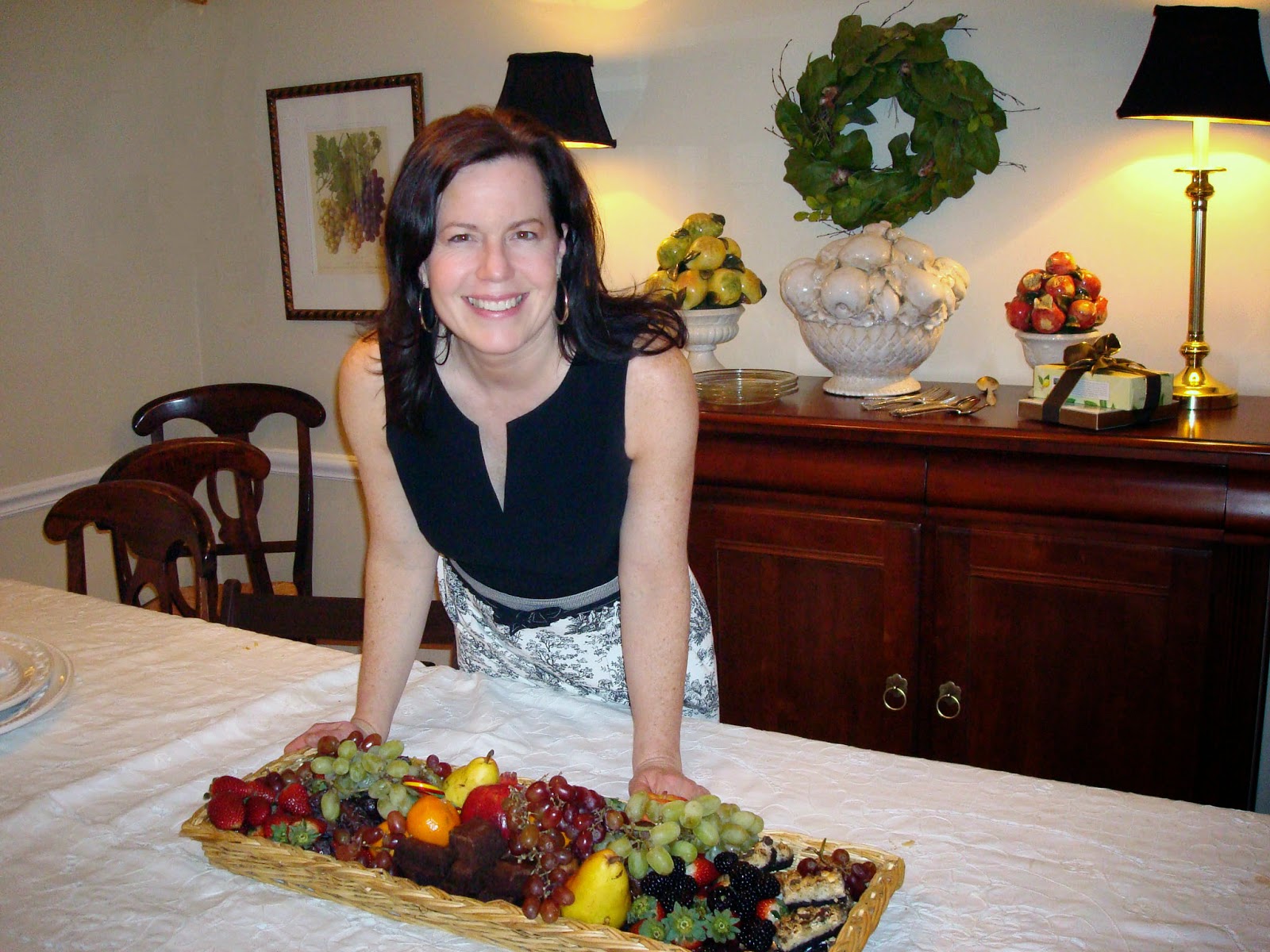 Home Entertaining the jewel box® home: entertaining and the smaller home Home Entertaining the jewel box® home: entertaining and the smaller home