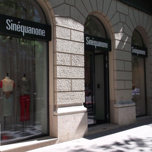 Francia divat - Sinéquanone divat üzlet - Sinéquanone francia divatmárka üzlete Francia divat - Sinéquanone divat üzlet - Sinéquanone francia divatmárka üzlete