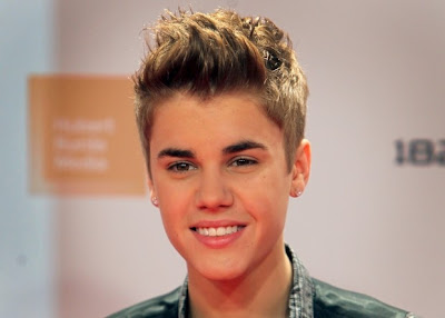 Casa de Justin Bieber invadida pela polícia