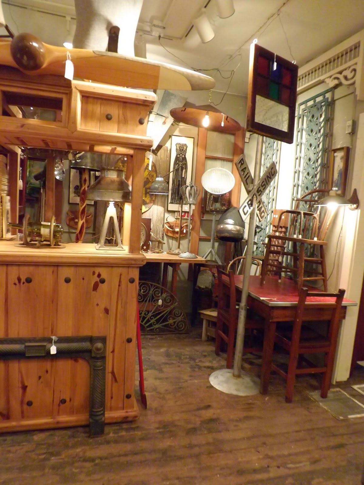 Hogs and Roses Its June at Second Hand Rose