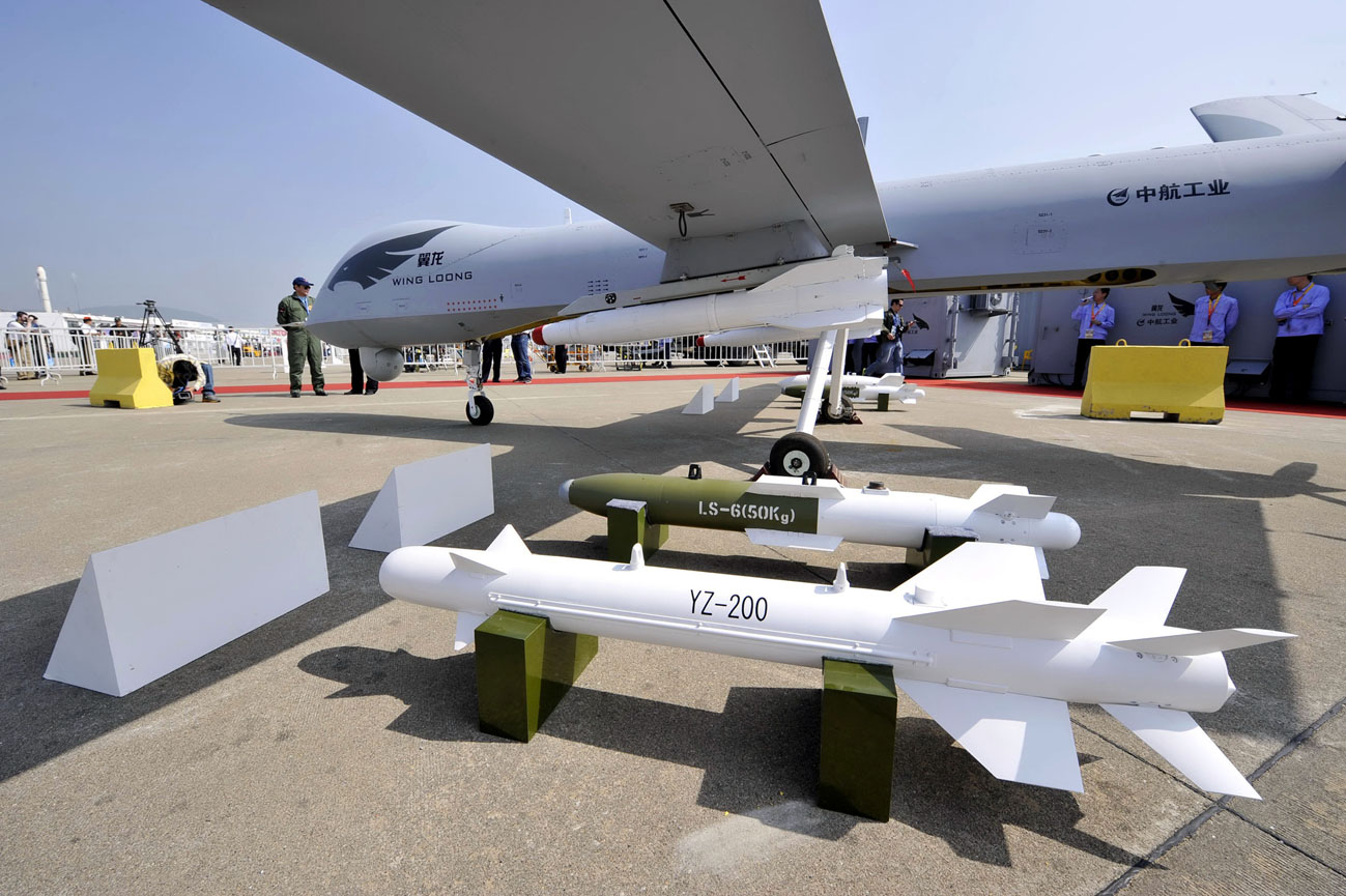 الجيش الجزائري يملك طائرات دون طيار صينية و ألمانية - صفحة 2 Paf+Pterodactyl+Iwing-loong+airforcePredator-like+armed+Medium-Altitude+Long-Endurance+(MALE)+unmanned+aerial+vehicle+(UAV)+UCAV++drone+missile+ar1++Chinese+export+pterosaur+I+Pakistan,+plaaf+(13)