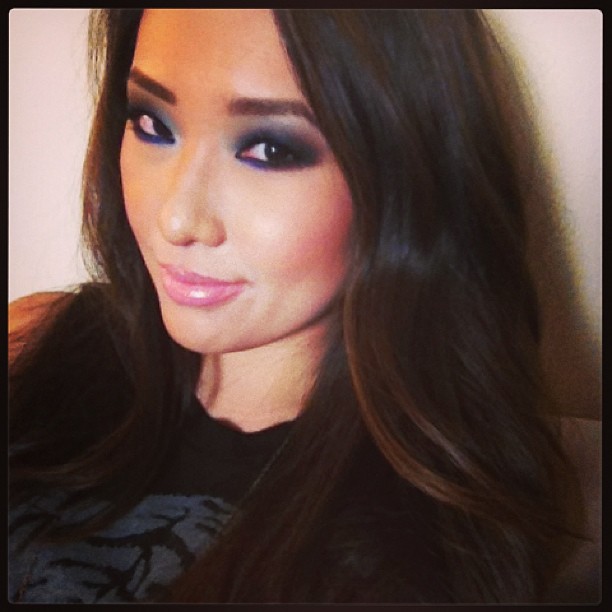 Holly AnnAeRee 2.0 [Beauty]...Everybody's got a Dark Side.