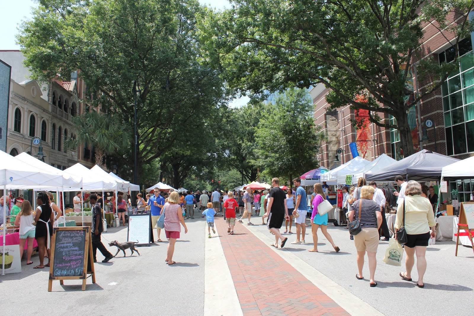Scenes from Soda City Market Magnolia & Main