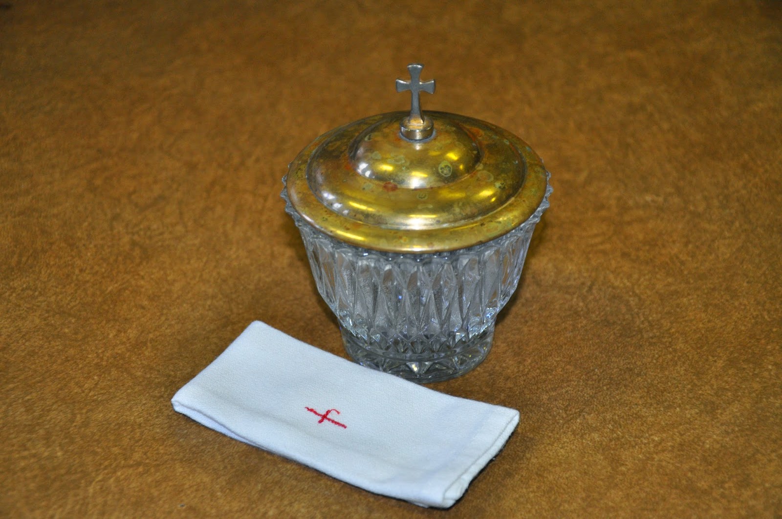 Orbis Catholicus Secundus Ablution Cup