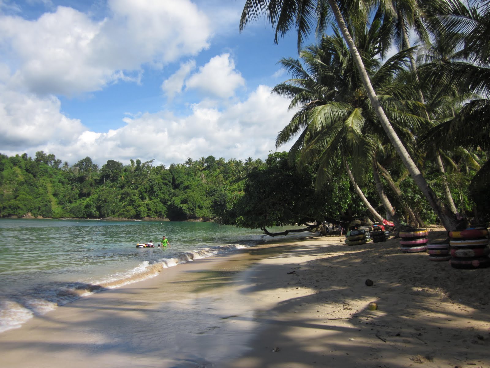 BLOG TUTORIAL: PANTAI PRIGI "with love"