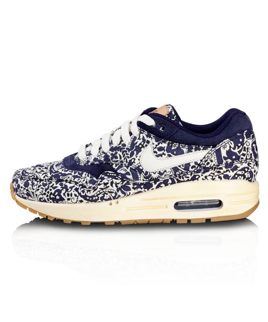 nike air max 2012 beige