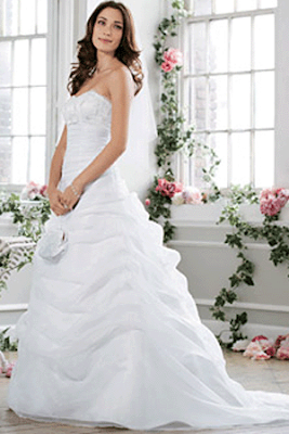 Style Designer Wedding Gown