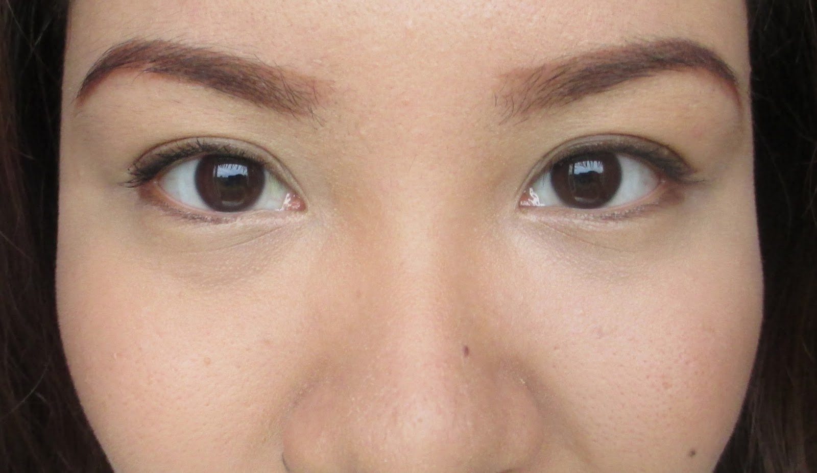 Make Me Up Before You Go Go! Makeup Tip Tuesday Dark Eye Bags Begone!