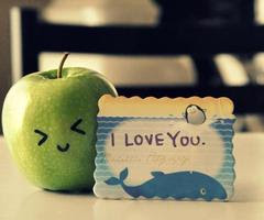 I love you >_