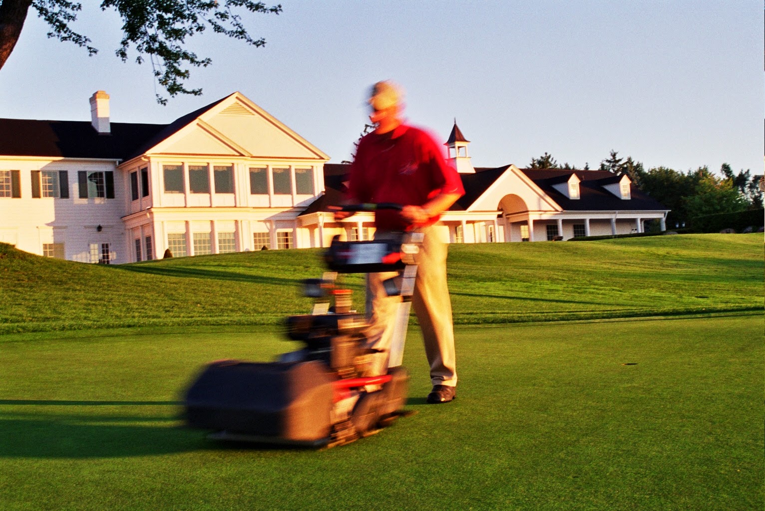 Golf courses jobs picture