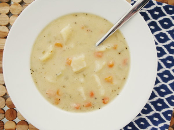 easy crockpot potato soup (gluten free)