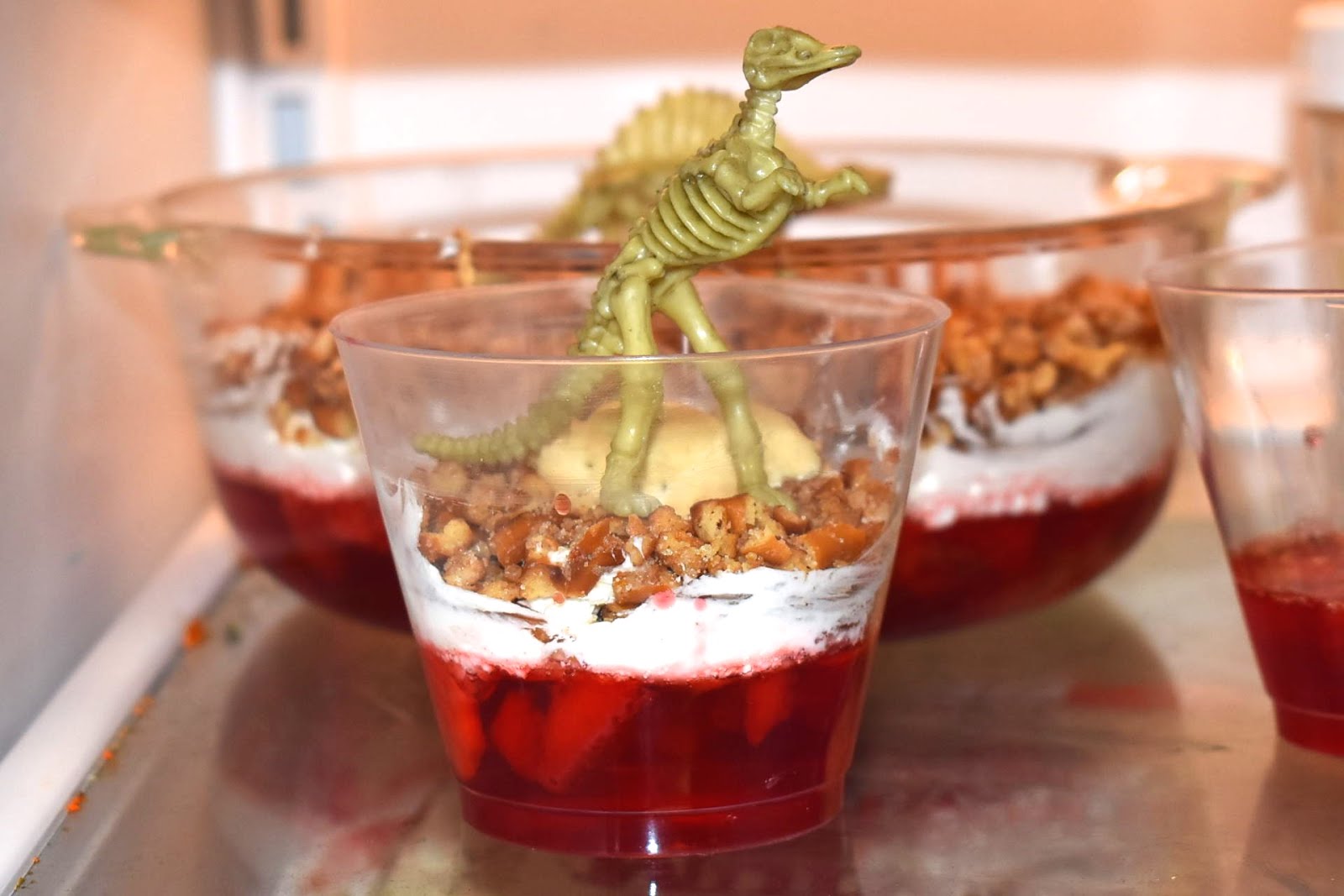 Wiggle, Poke, Giggle, Zoom Baloo the Builder and Digging in the Past