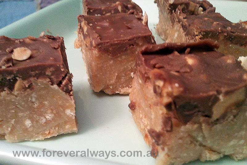 FA Family Recipes No Bake Hazelnut Slice