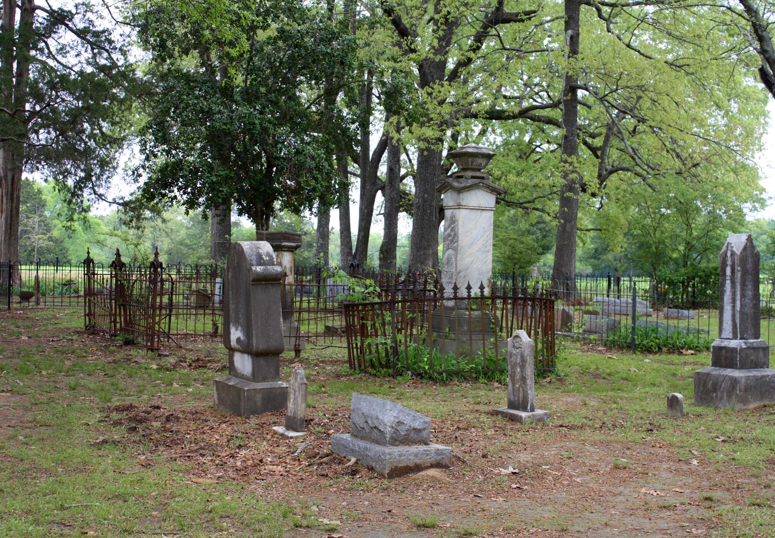 Southern Lagniappe Chapel of the Cross Cemetery