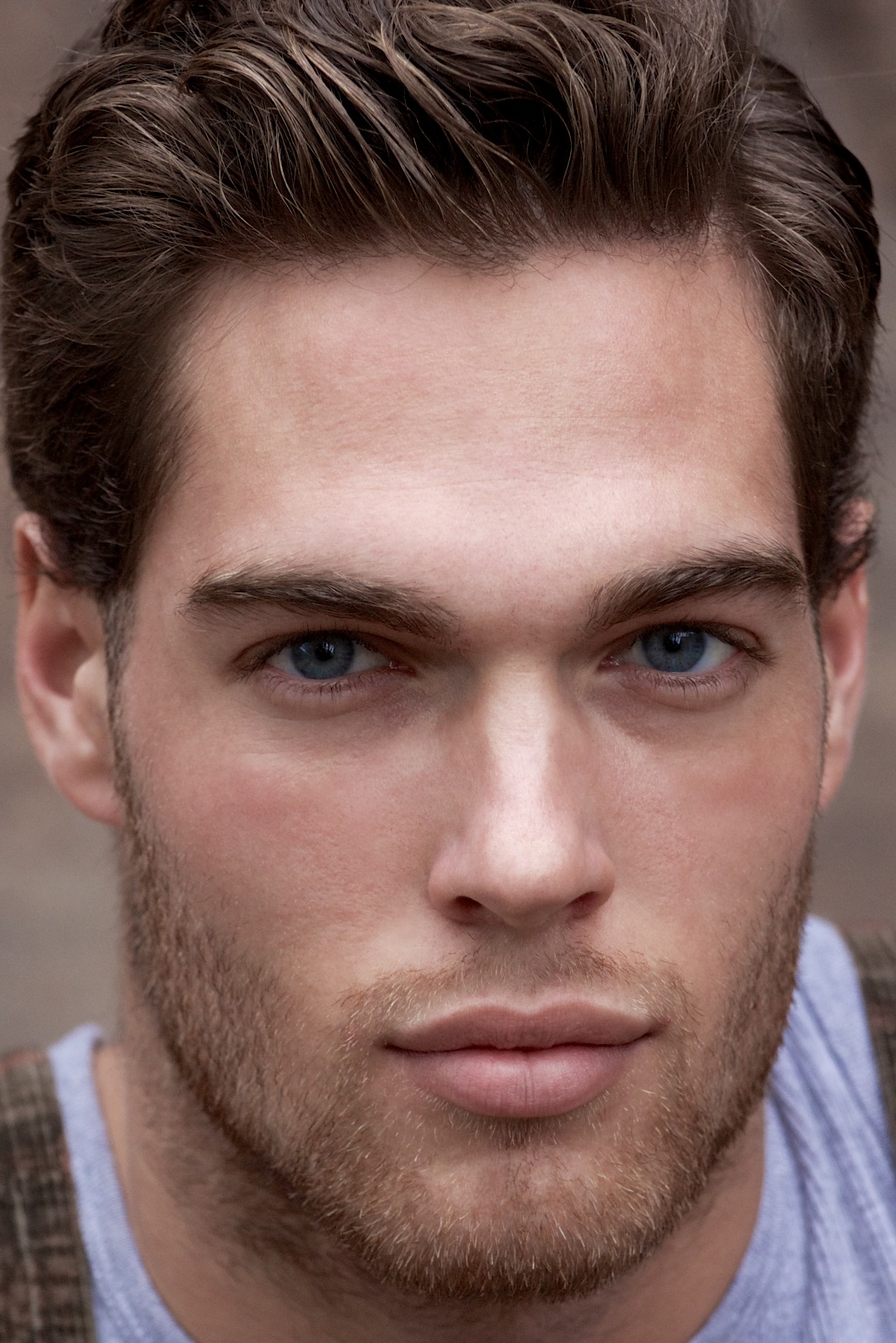 Varones: Hombres Rostros