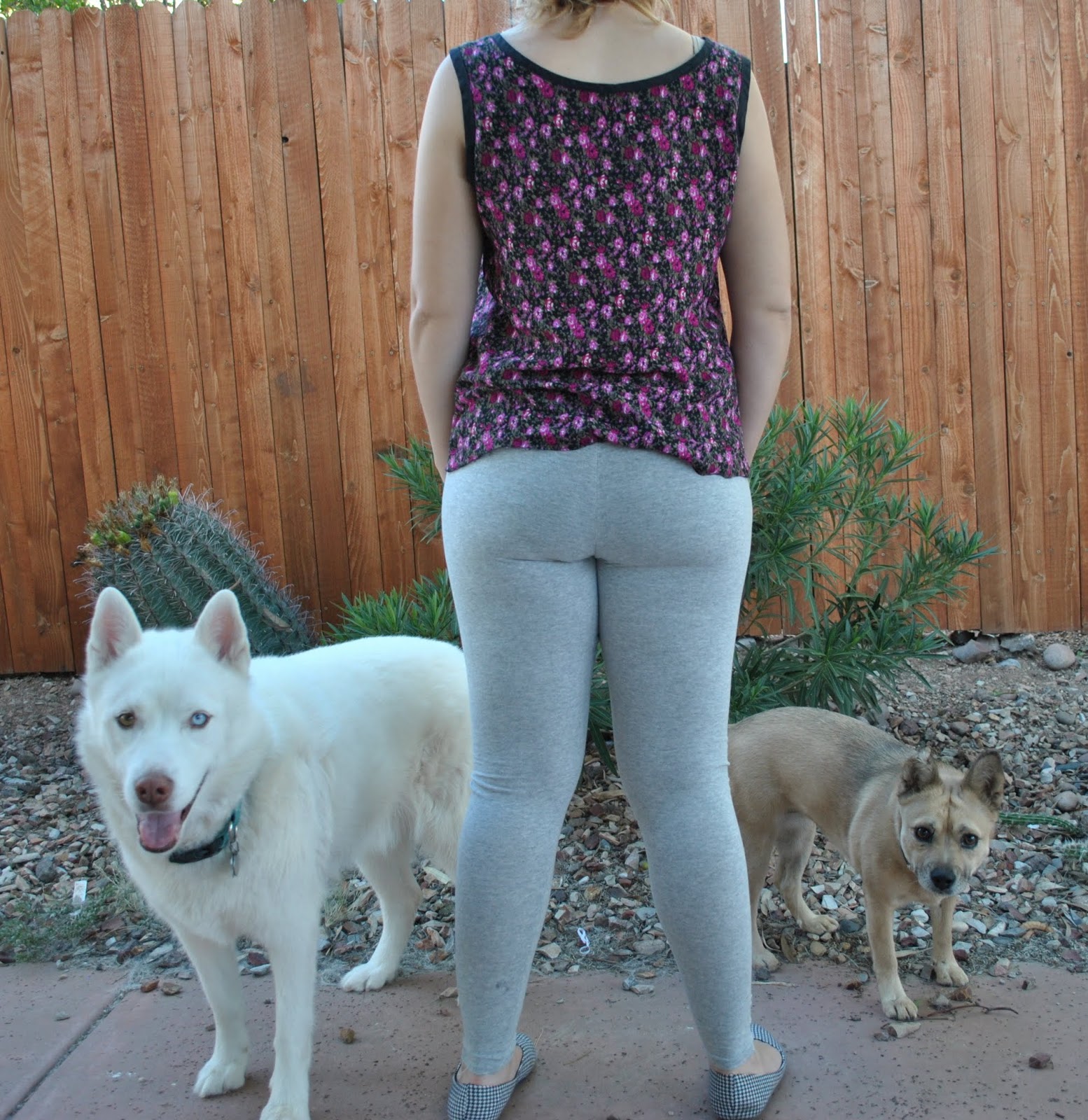 Butt in sorbetto and sew simple leggings