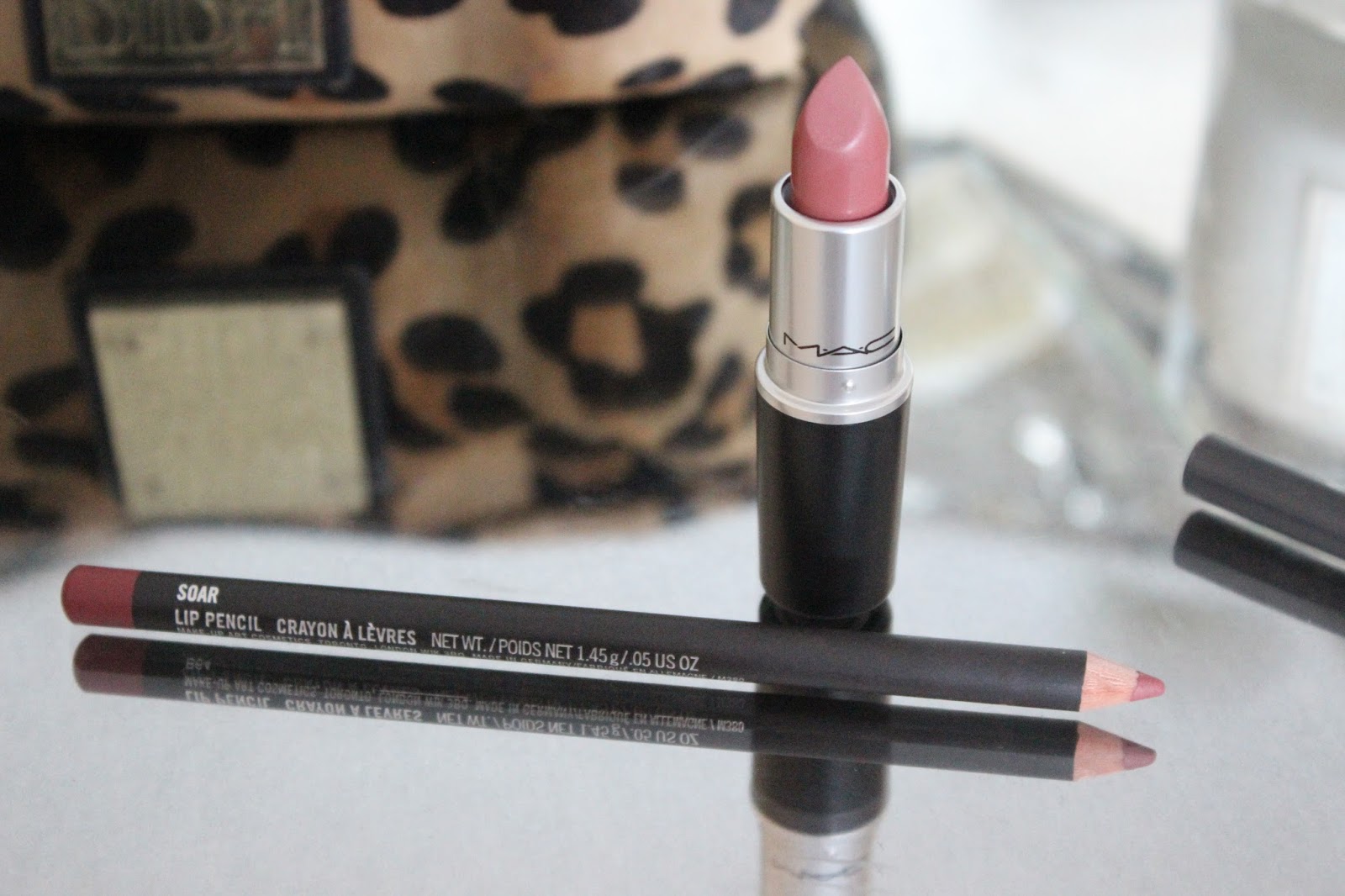 Mac Soar Lip Liner.