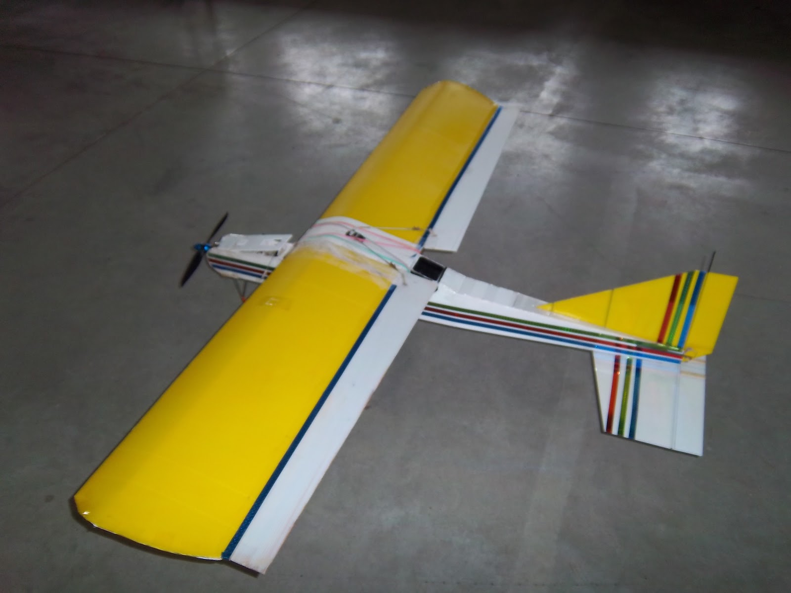 coroplast rc plane