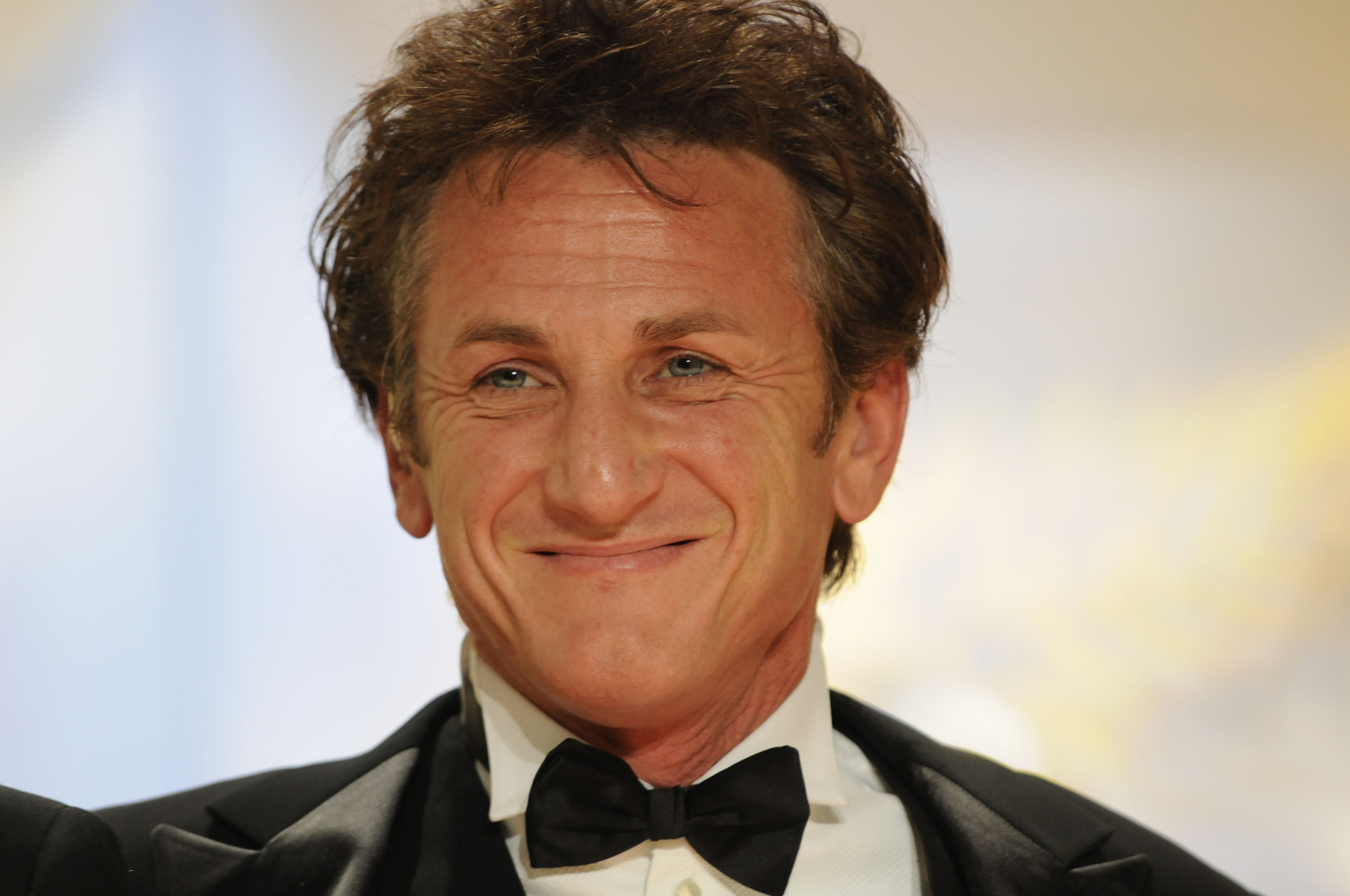 Sean Penn Biography,Profile and Photos Global Celebrities Blog