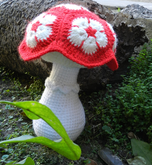 daxa rabalea: Hongo amigurumi + patron