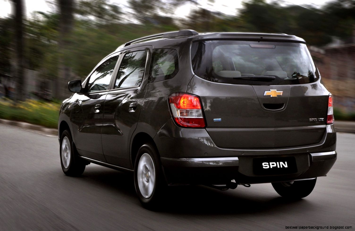 Chevrolet Spin MPV wallpapers Auto Power Girl Chevrolet Spin MPV wallpapers Auto Power Girl