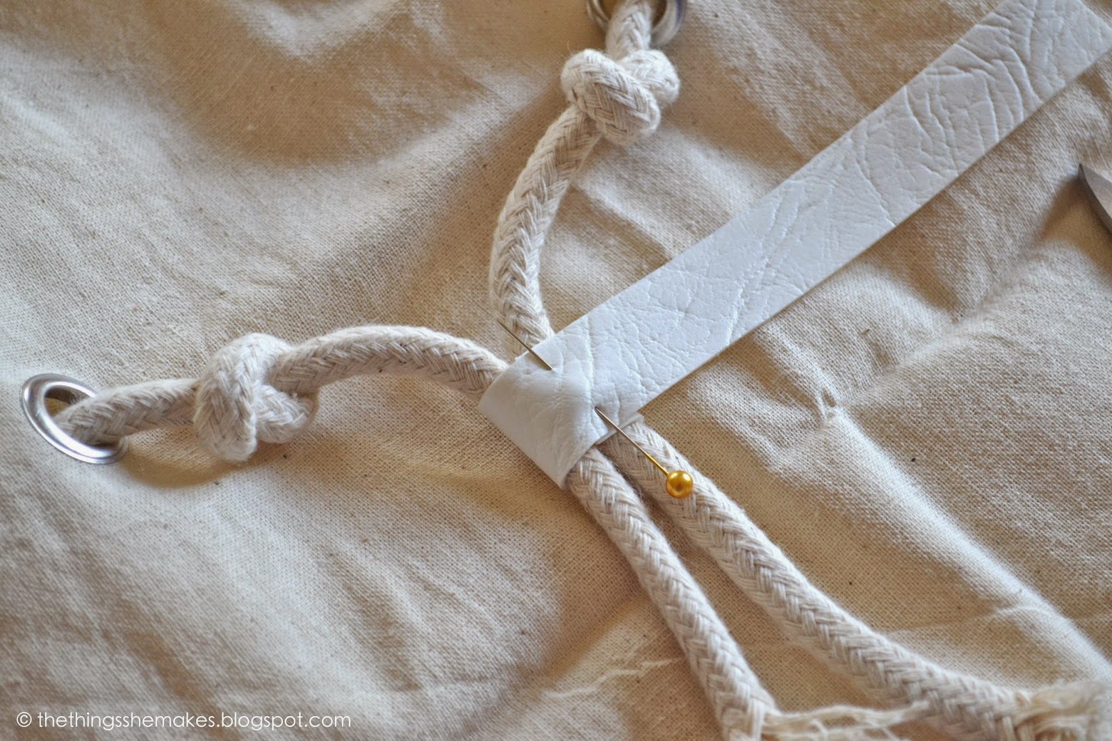 How To Make a Nautical Rope Eyelet Tote The Things She Makes