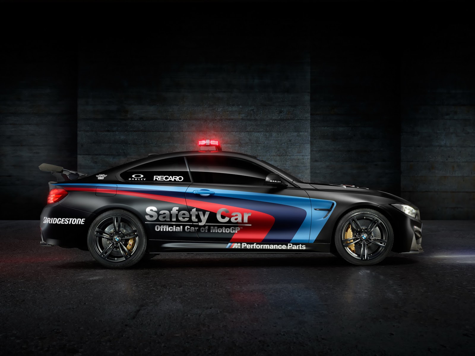 BMW-M4-GP-10.jpg