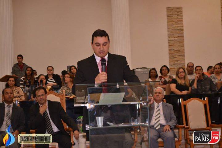 PASTOR DANIEL TAVARES