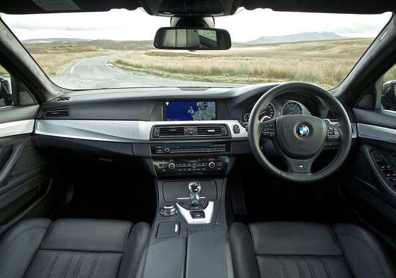 BMW M5 UK Version  2012