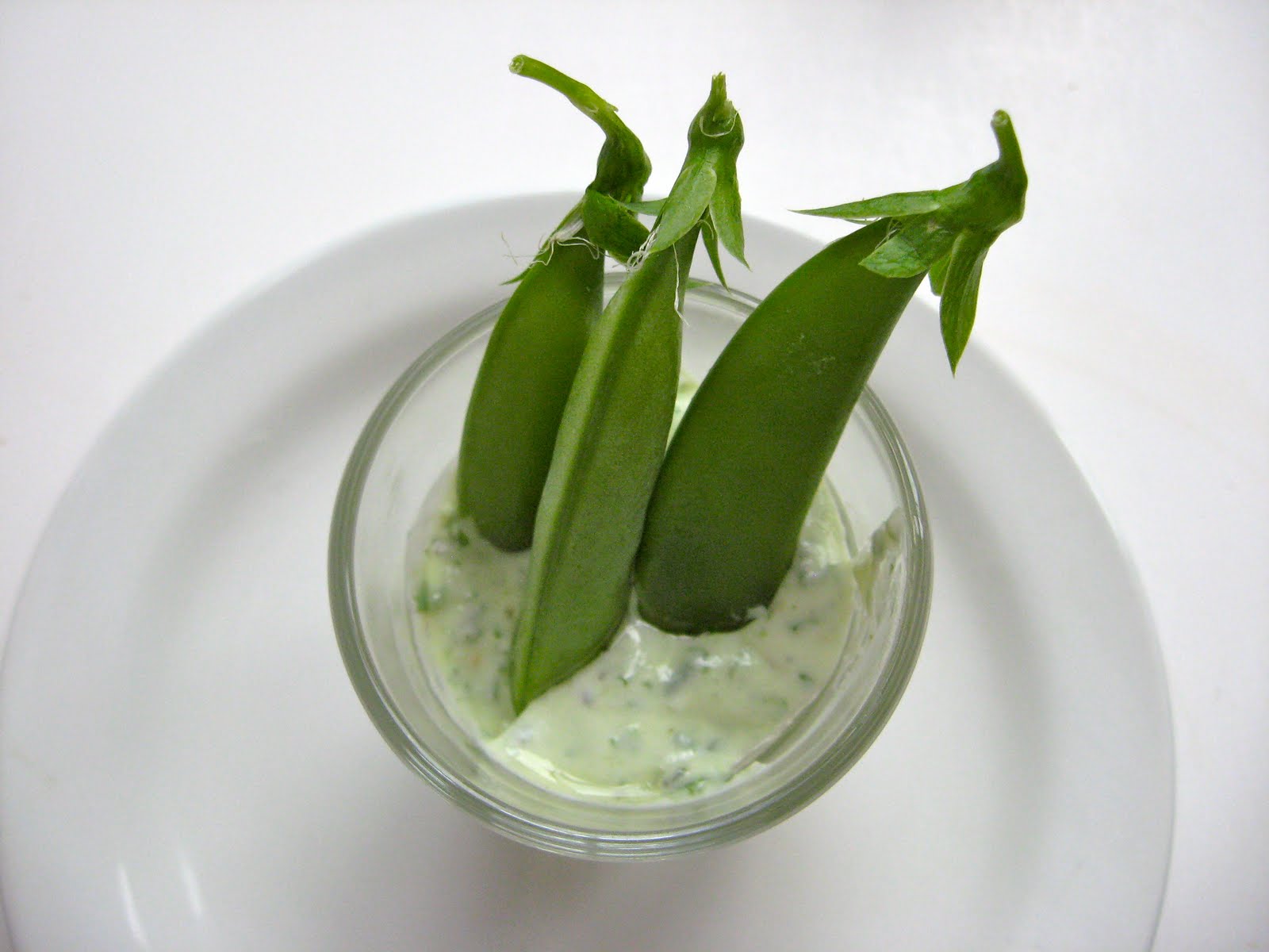 she's in the kitchen crispy sugar snap peas with an herby boursin dip