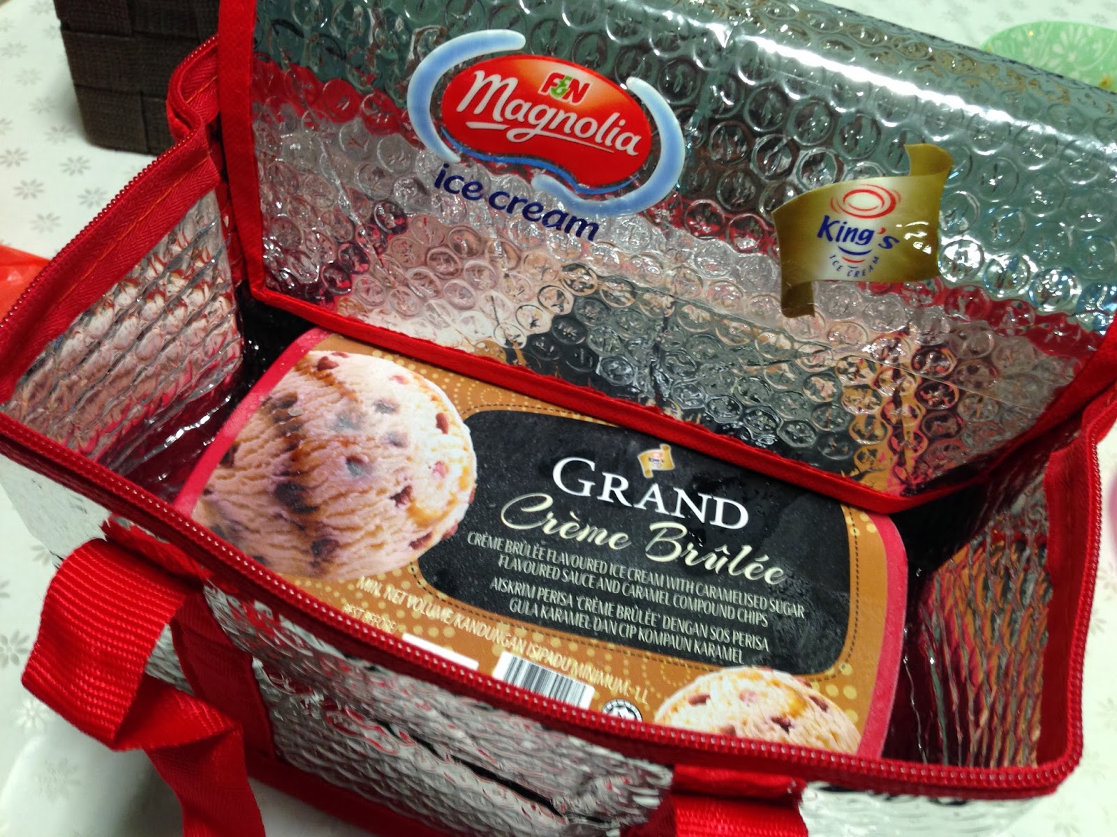 King’s Grand Crème Brûlée Ice Cream & King's Grand Green Tea Ice Cream