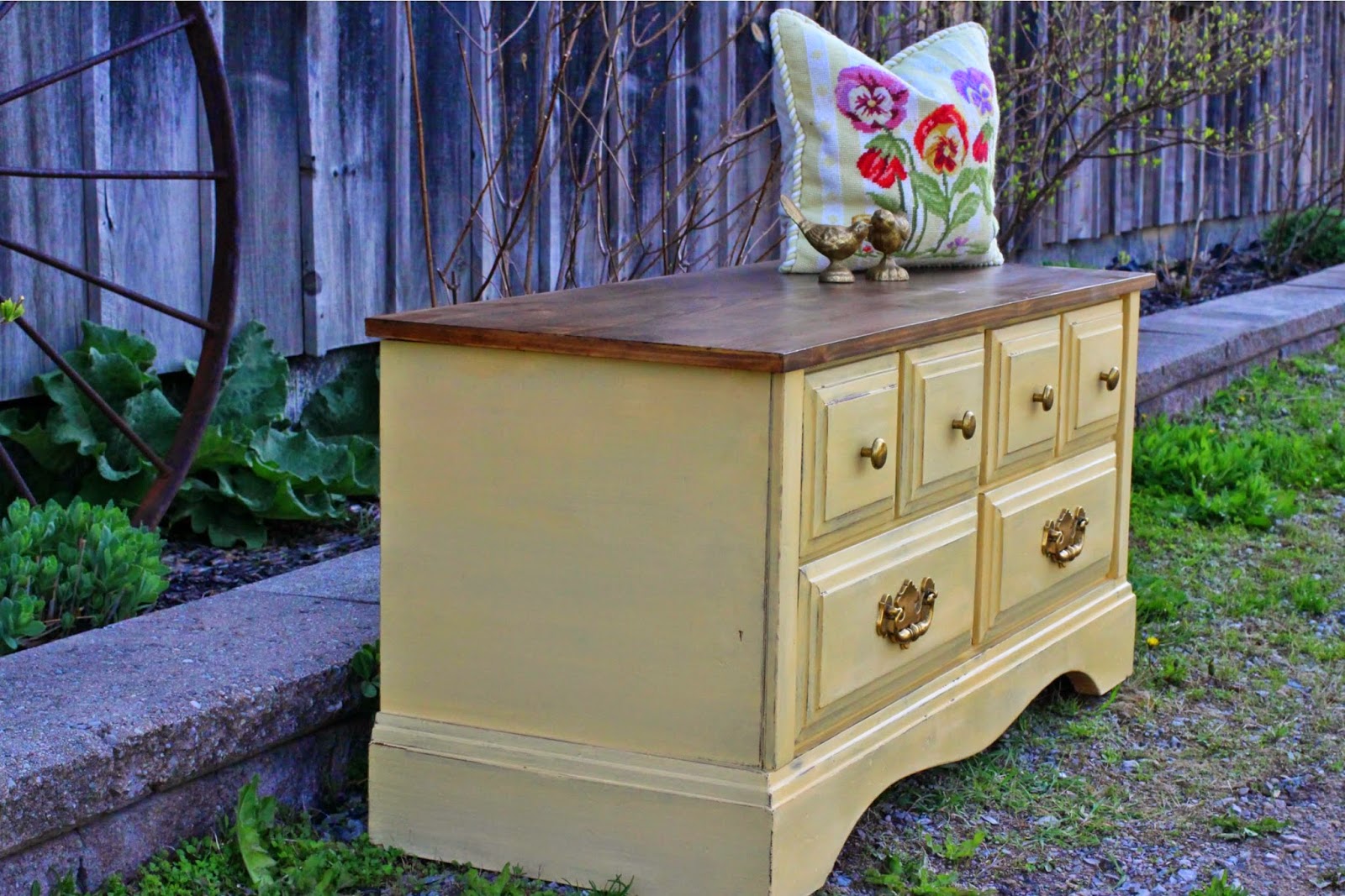 Laurel's Attic Ochre Cedar Chest/Bench SOLD