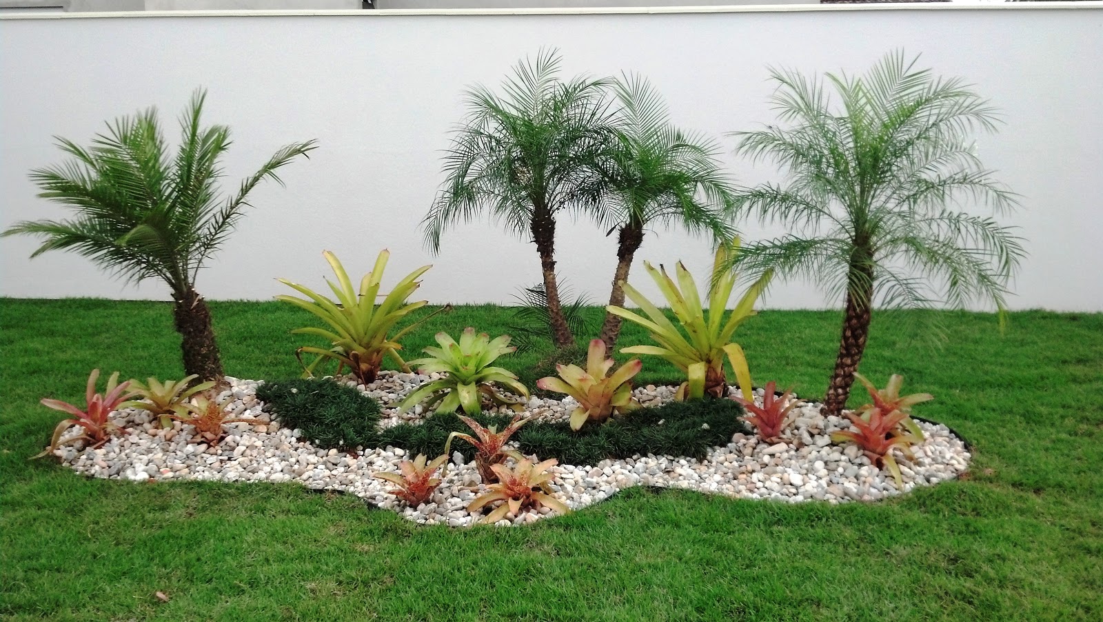 Pedras e Jardins Jardim com bromélias -> Decoração De Jardim Com Vasos Pedras e Jardins Jardim com bromélias -> Decoração De Jardim Com Vasos