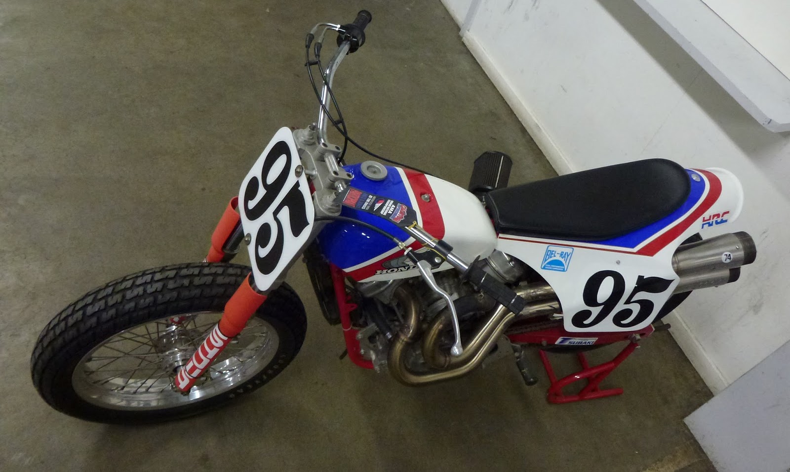 POPPA WHEELIE Scott Pearson's Honda CX750