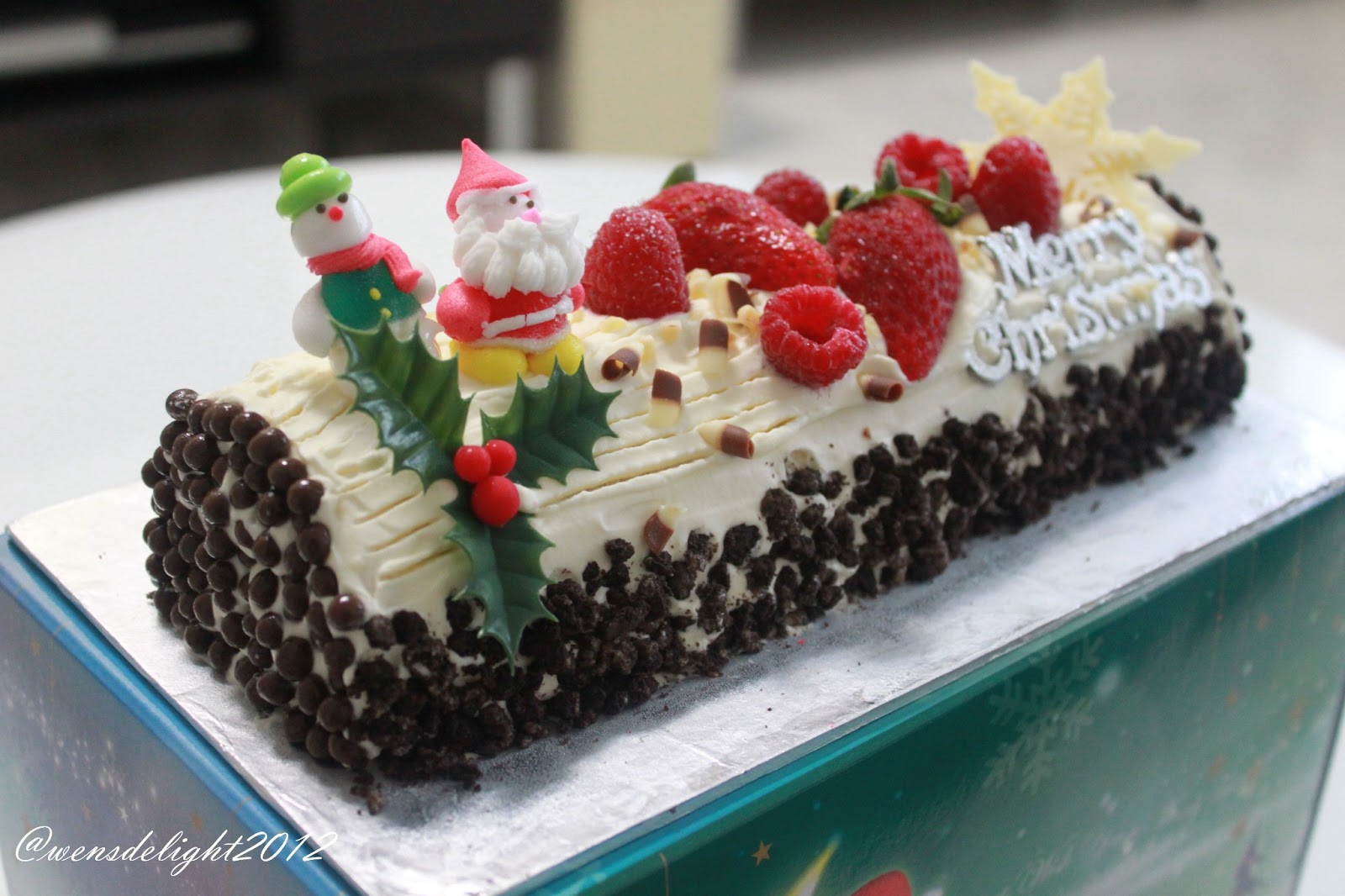 Wen's Delight: X'mas Bake 2012 Part 5 - Log Cakes!