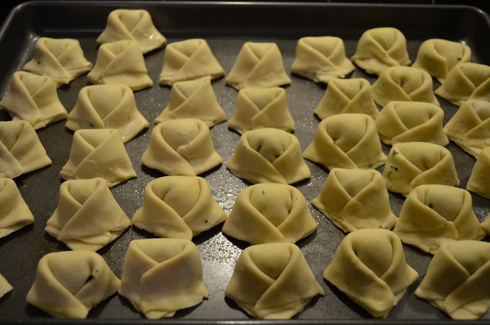 Two and a Dog Spinach and Cream Cheese Wontons