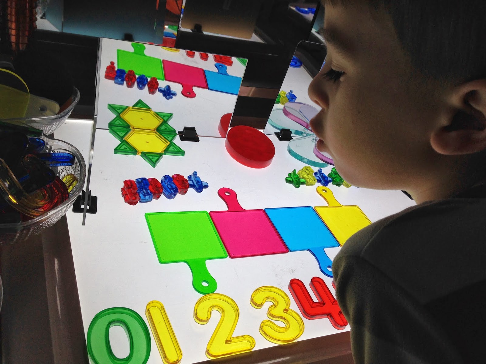 building and designing with light Homeschool and Light Tables