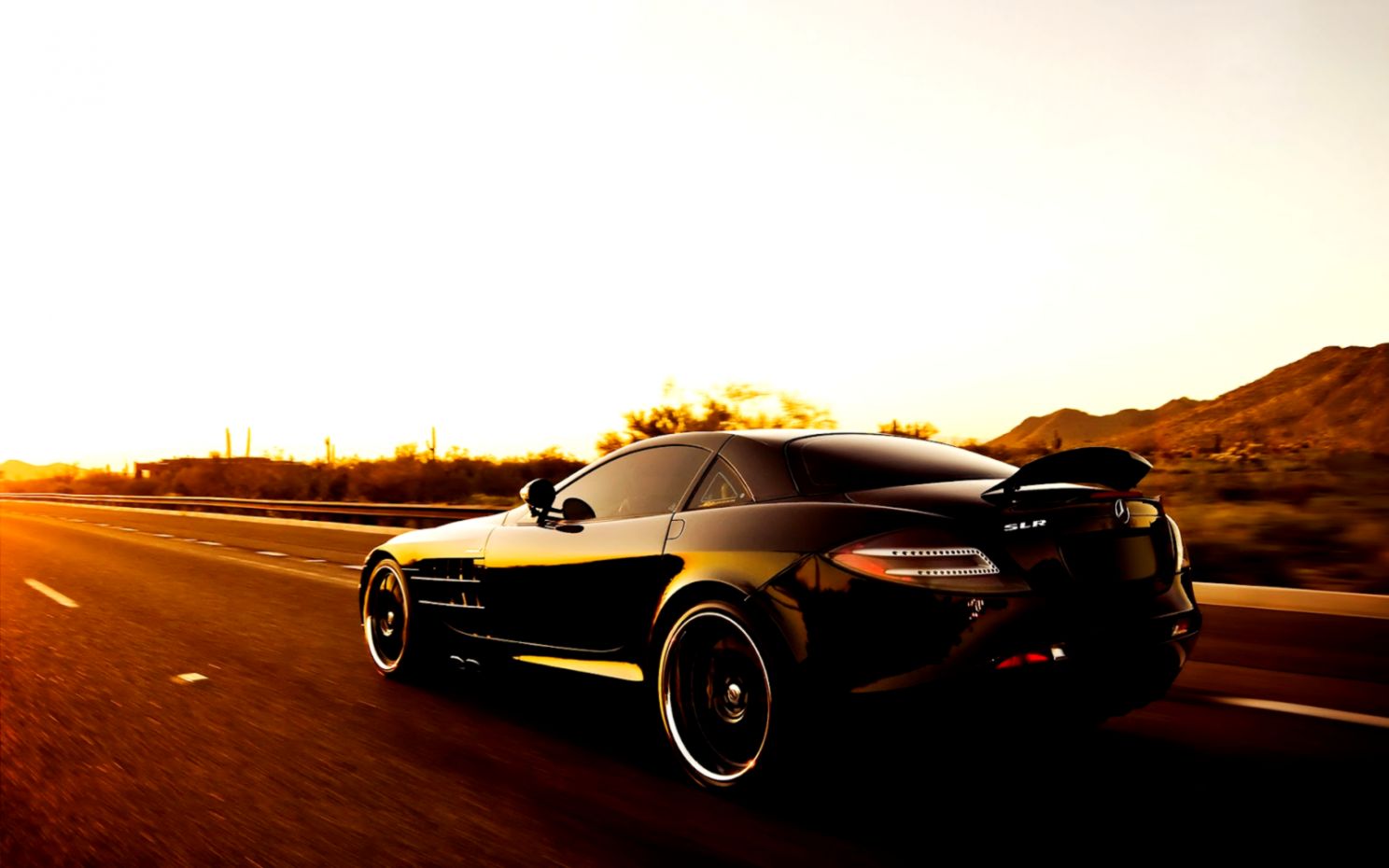 20 HD Car Desktop Wallpapers 20 HD Car Desktop Wallpapers