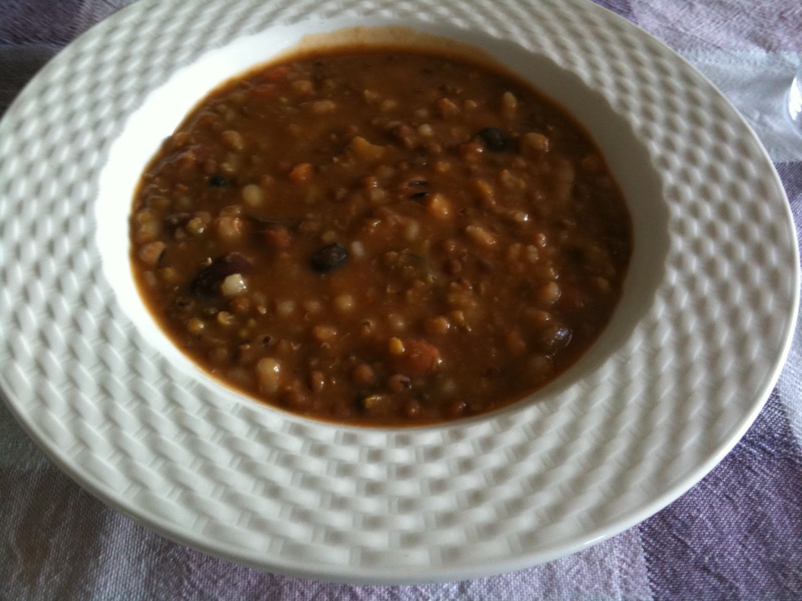 SQUISITO ZUPPA DI LEGUMI
