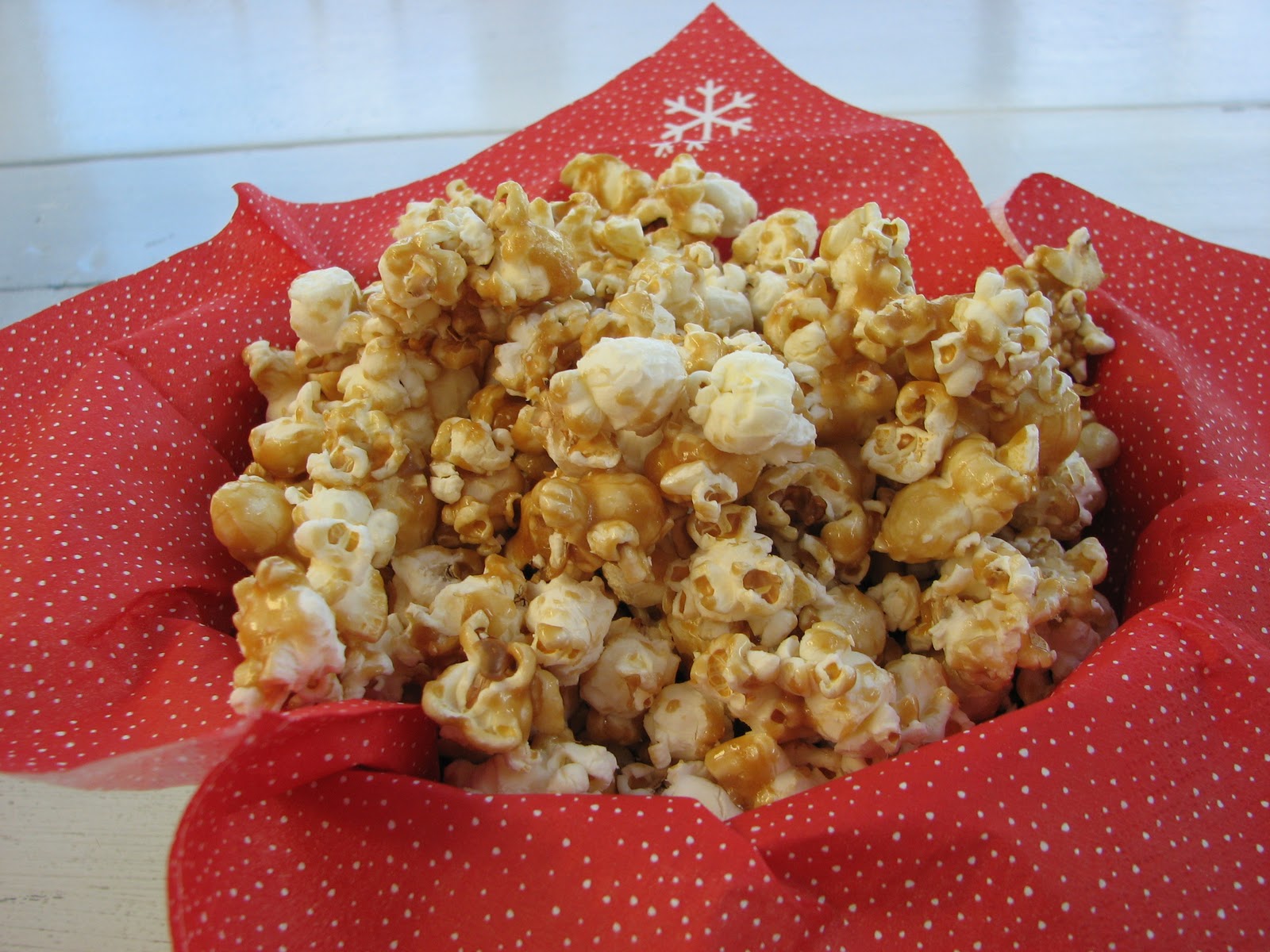 The Mary Frances Project Oven Baked Caramel Popcorn