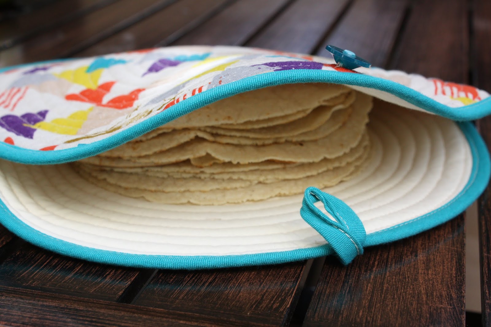 Nicole at Home Tutorial Tortilla warmer