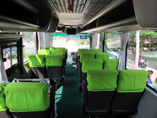 Bus 29 - 35 Seat Pekanbaru Riau 13
