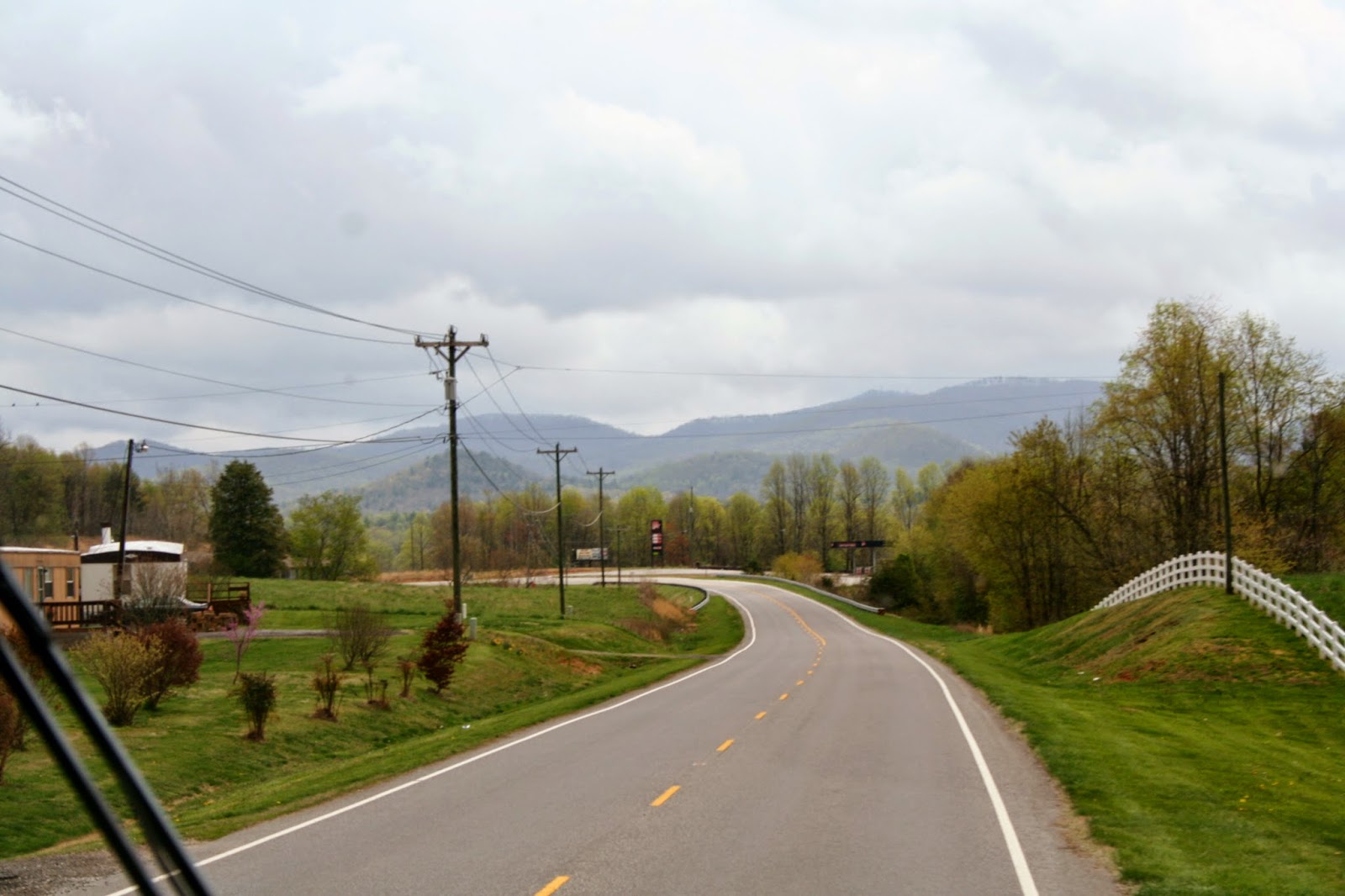 Joe, Diane, & Mallery's Big Adventure Modern Day Gypsies Moravian