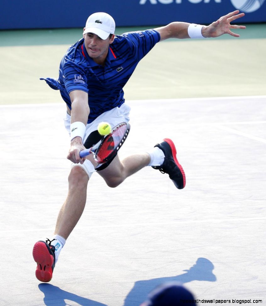 ROGER FEDERER TAKES ON JOHN ISNER IN US OPEN QUARTERFINALS ROGER FEDERER TAKES ON JOHN ISNER IN US OPEN QUARTERFINALS